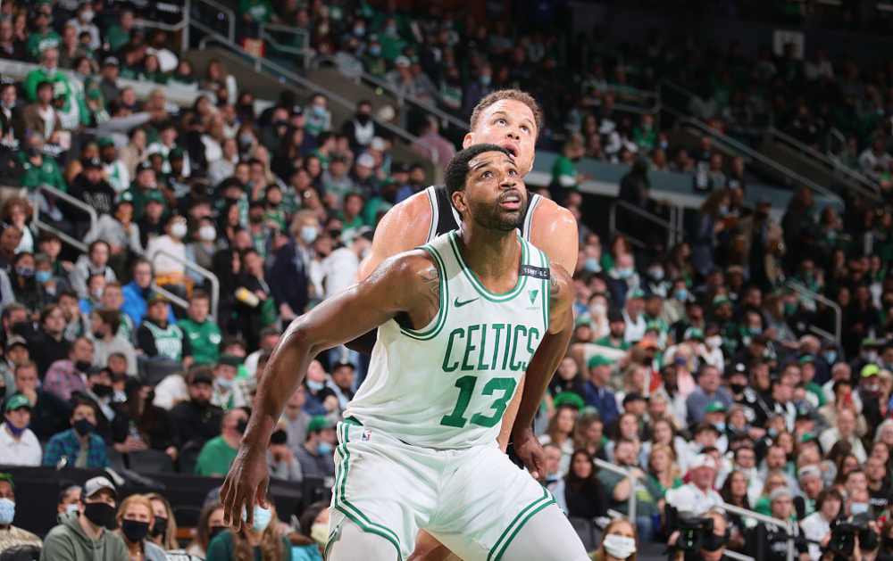  塔图姆压哨跳投命中，凯尔特人一分险胜篮网